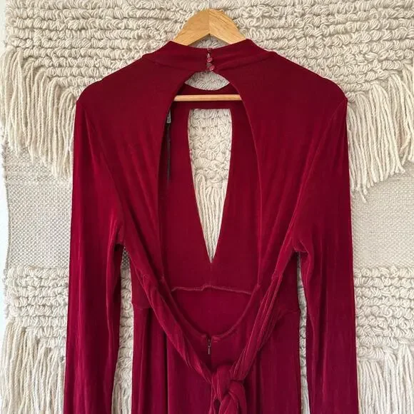 Bardot Ellis Maxi Dress - Picture 7 of 9